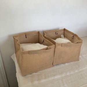 Foldable jute containers